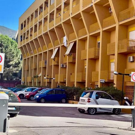 Yellow House Cefalù Εξωτερικό φωτογραφία